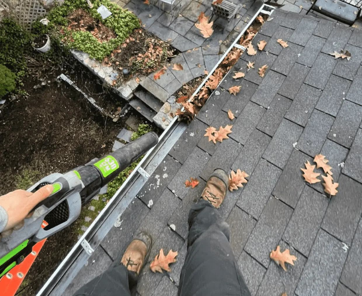 Gutter Cleaning service in Fairview Park, OH